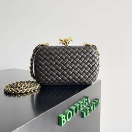 Picture of Bottega Veneta Lady Handbags _SKUfw154571063fw